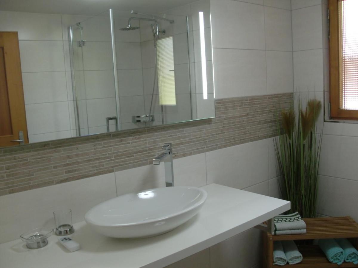 Haus Oberer Apartamento Schruns Exterior foto